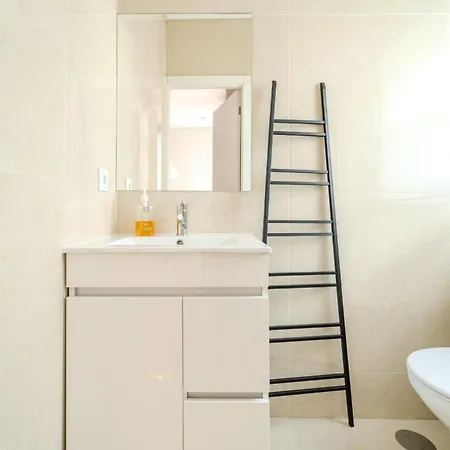 Historic Birthplace Loft By House And People Apartment *